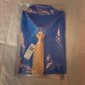 NWT Van Heusen Fitted dress shirt with tie